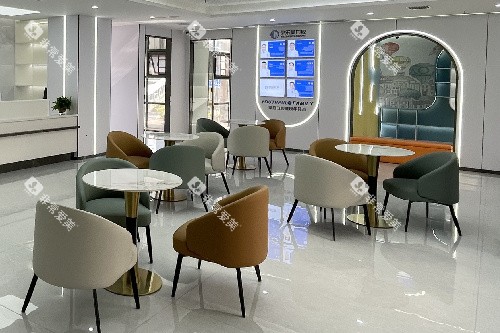 长沙伊乐美口腔候诊区 长沙伊乐美口腔候诊区