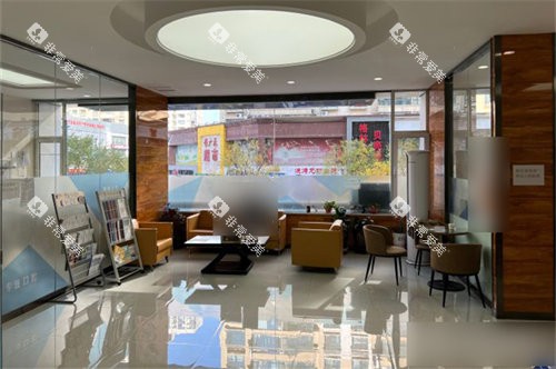 太原达美口腔南屯苑店大厅休息区 太原达美口腔南屯苑店大厅休息区