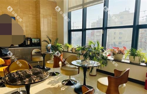 新疆乌鲁木齐优佳贝口腔等候区