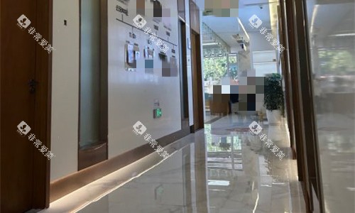 天津诺尔口腔走廊图