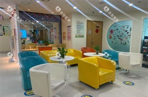 新疆乌鲁木齐兔博士口腔大厅