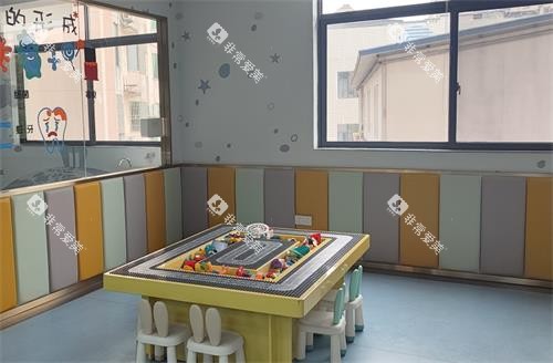 江西九江中山口腔儿童游戏区