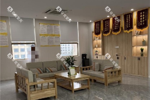 武汉牙卫士口腔花桥店候诊区