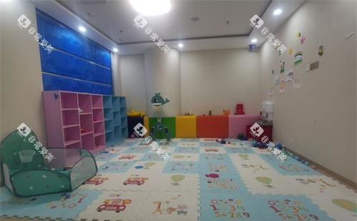 济宁玉红口腔儿童游乐区