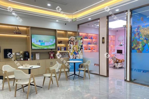 泰安牙悦口腔大厅图