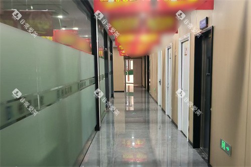 台州仙居柏瑞口腔走廊环境
