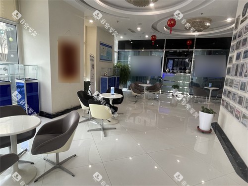 太原鼎植口腔医院大厅 太原鼎植口腔医院大厅