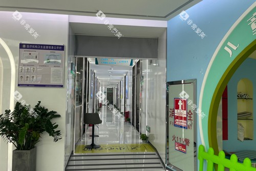 深圳格伦菲尔口腔龙岗横岗店环境图