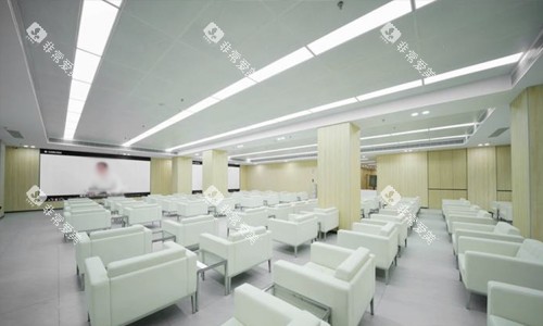 杭州团圆口腔等候区