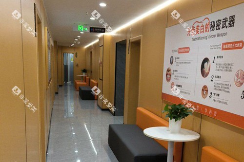 达州医大口腔走廊图