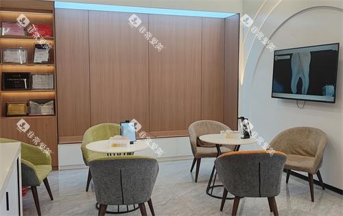 南昌虹桥口腔接待区