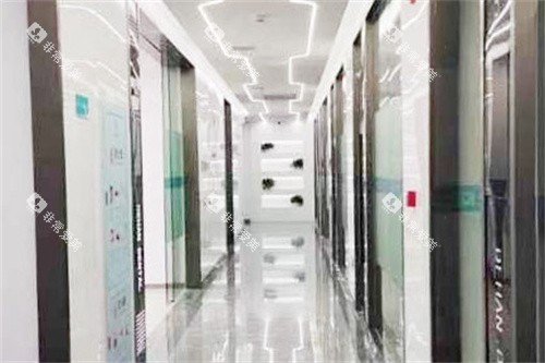 南昌德韩口腔医院走廊