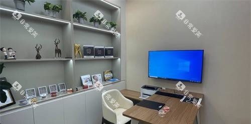 北京爵冠口腔医院<span style= 北京爵冠口腔医院<span style=