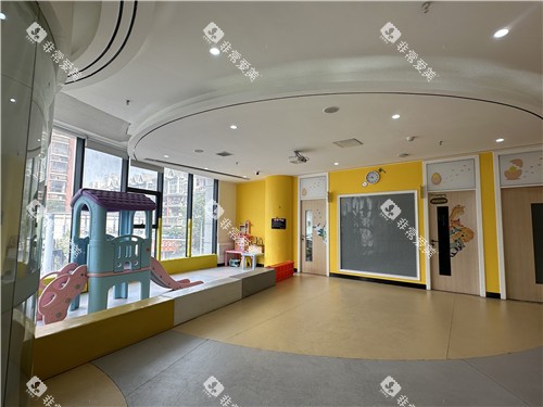 武汉清华阳光口腔儿童娱乐区域 武汉清华阳光口腔儿童娱乐区域