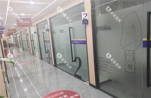 乌鲁木齐天牙口腔走廊