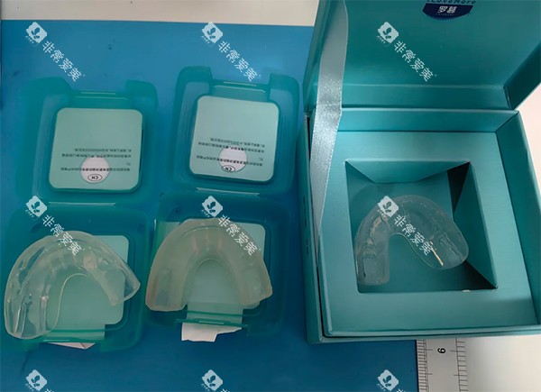 罗慕牙齿矫正有几幅牙套