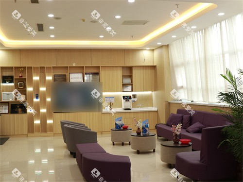 西安中诺口腔医院休息区 西安中诺口腔医院休息区