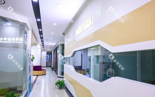杭州西湖口腔走廊环境图