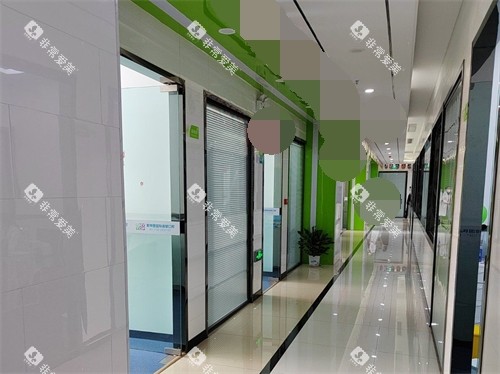 临汾麦特登口腔走廊环境图