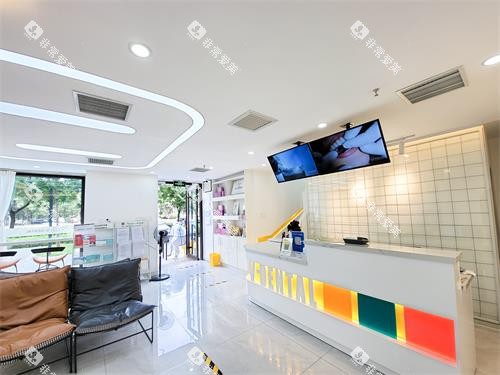 北京维恩口腔（海淀店）前台环境