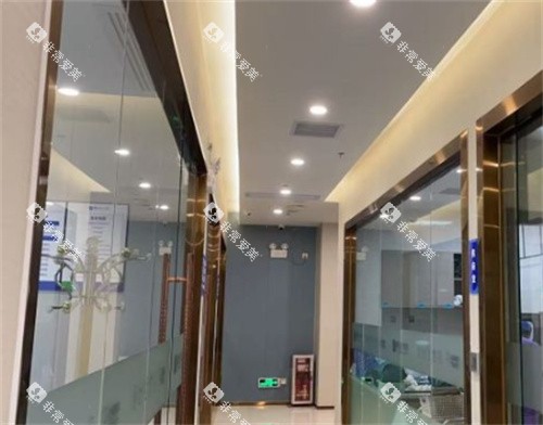佛山曙光金子口腔走廊