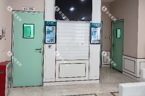 佛山登特口腔种植牙手术室