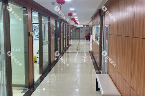 湖州金铂利口腔走廊环境