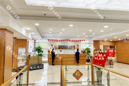 湖州金铂利口腔大厅环境