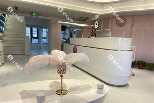 北京整齐娃娃口腔一楼接待台