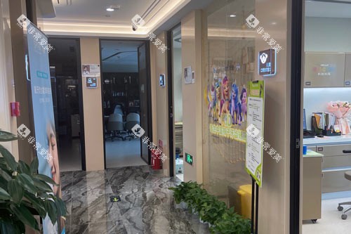 北京劲松口腔治疗区