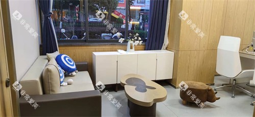 昆明美奥口腔<span style= 昆明美奥口腔<span style=