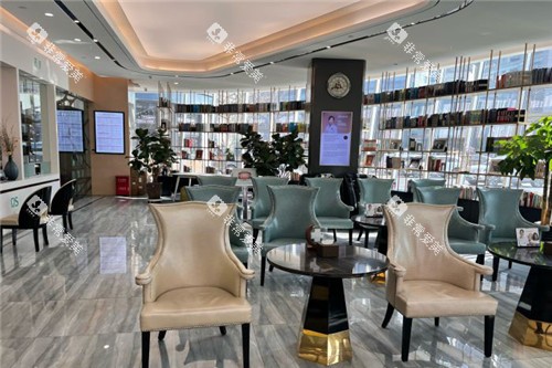 北京劲松口腔望京院大厅环境