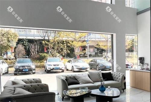 泉州爱牙岛口腔医院休息区