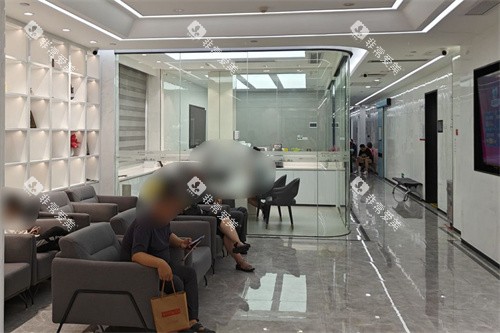 广州广大口腔休息区