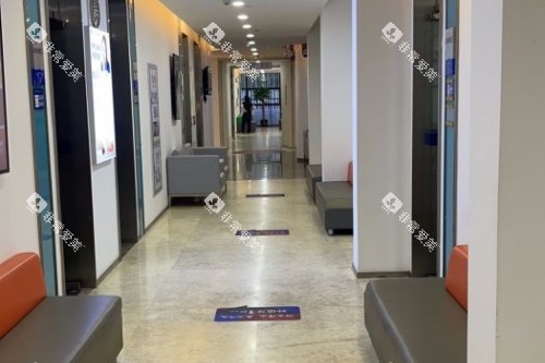 福州福能海峡口腔候诊区