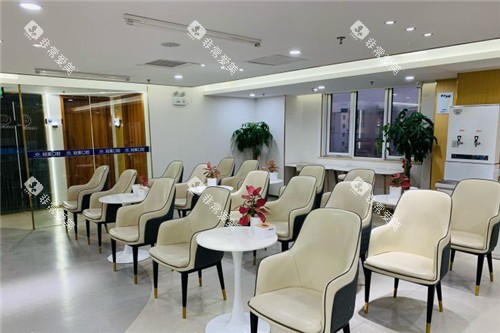 北京冠美口腔大厅休息区 北京冠美口腔大厅休息区