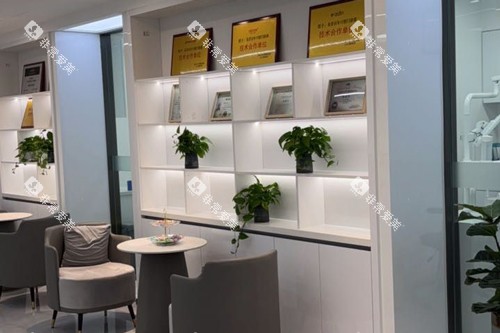 东营百年口腔等候区图 东营百年口腔等候区图