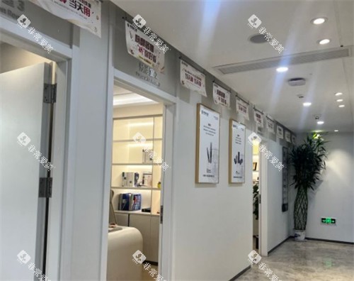 济南弗莱堡口腔走廊环境图 济南弗莱堡口腔走廊环境图