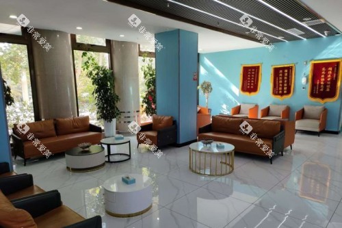 阿克苏苏和口腔医院大厅