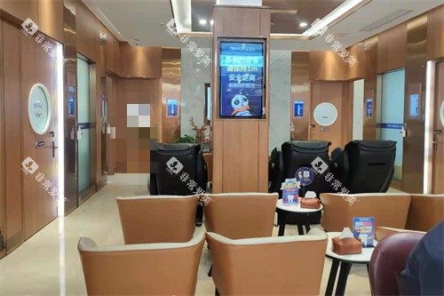 成都新桥口腔休息候诊区环境 成都新桥口腔休息候诊区环境