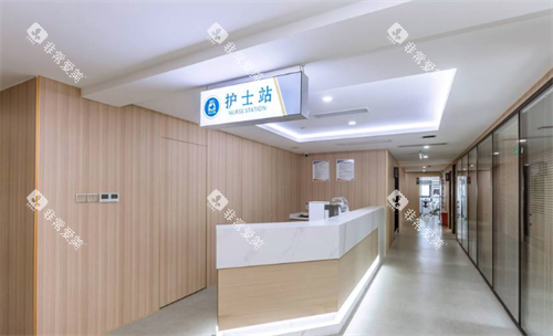 福州美橙口腔护士站